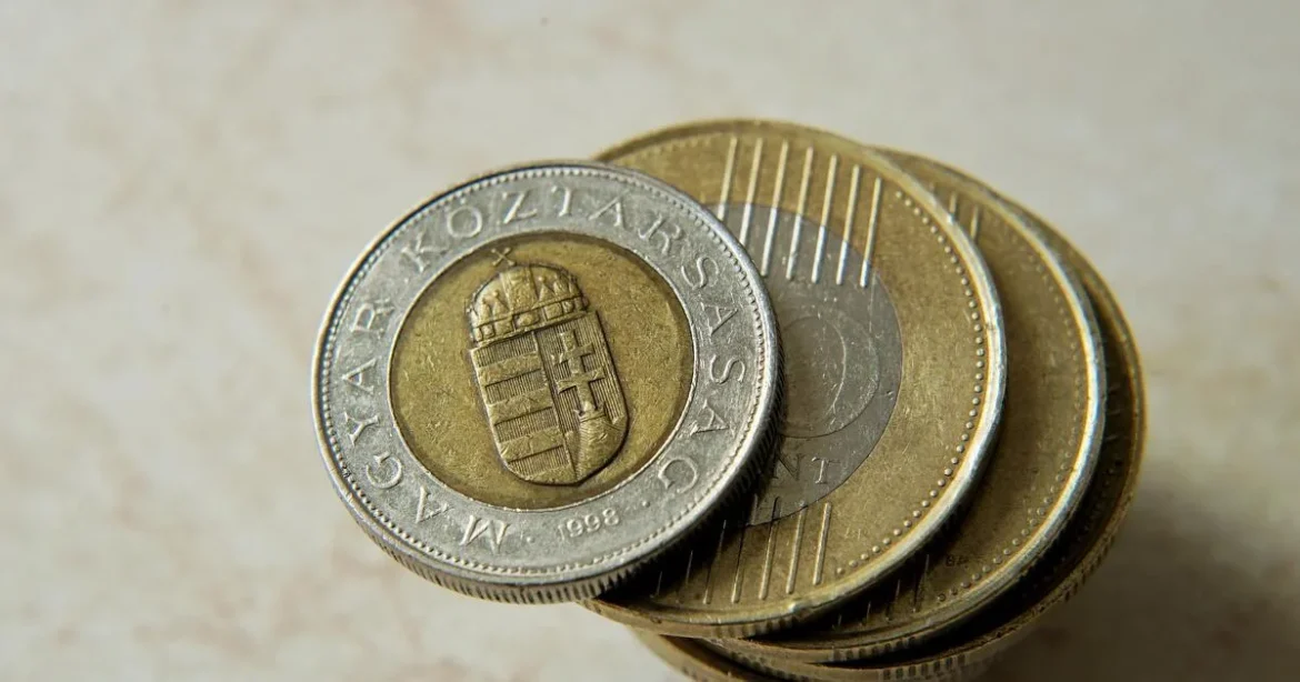 A borongós idő a piacot is magával rántja: így áll a forint