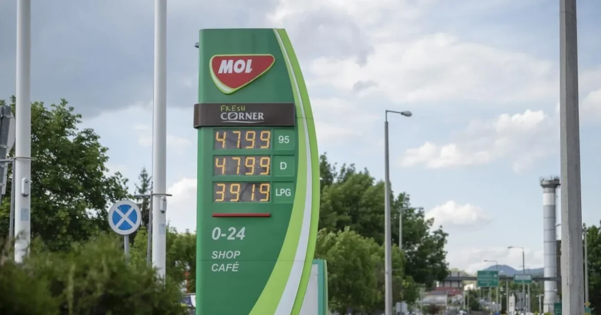 Őrületes árak a kutak kijelzőin: ennyibe kerül most a tankolás